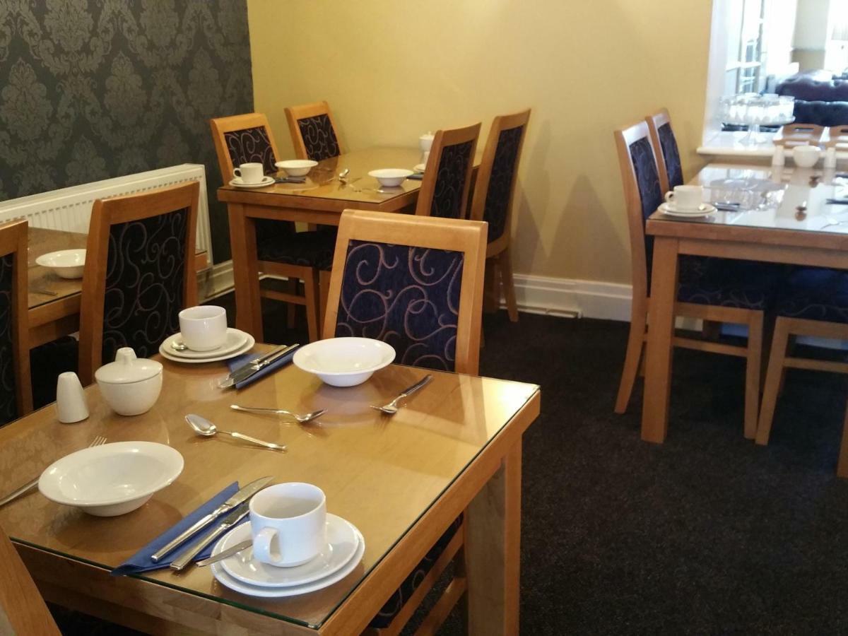 Courtneys Of Gynn Square Bed & Breakfast Blackpool Ngoại thất bức ảnh